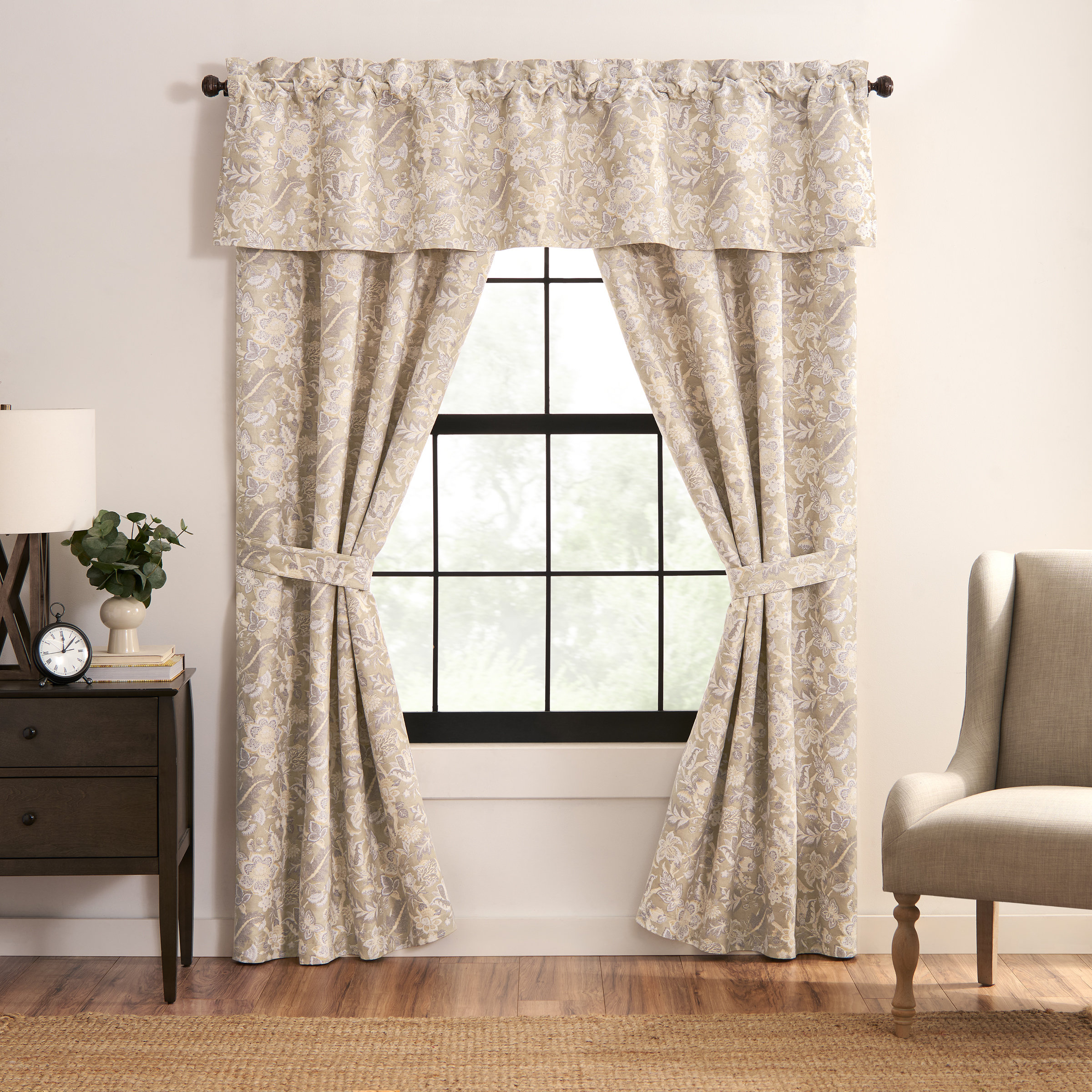 Rose Tree Hannah Floral Tailored Window Valance | Wayfair