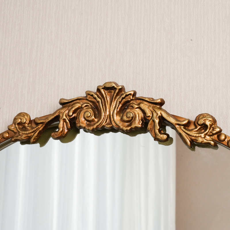 24" Round Ornate Gold Wall Mirror - Vintage European Style Decorative Mirror