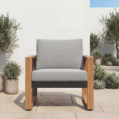 Ensemble de coussins de siège et de dossier de 25 po de large Sunbrella® avec coussin de siège extra épais de 5 po