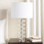 Lampe de table élégante en cristal cylindrique empilé pour salon - Lampe de chevet ou de bureau moderne pour chambre - 71 cm, cristal transparent et blanc