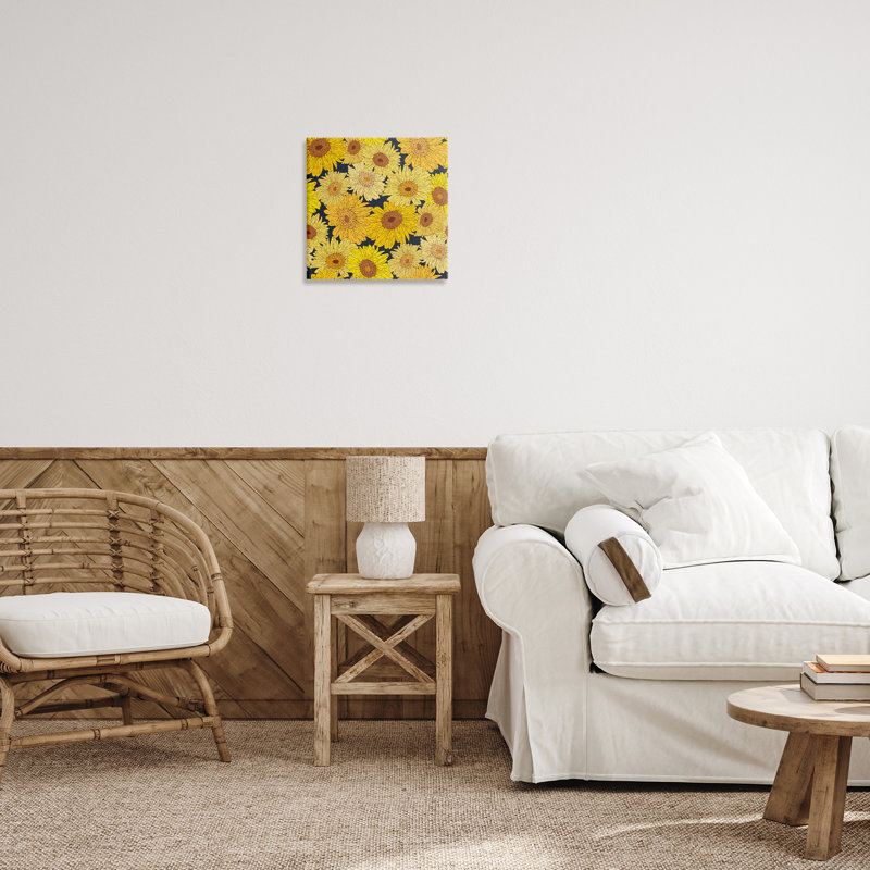Motif de charme sur fond de tournesols, par Sazerelli Designs, H 17 po x l 17 po