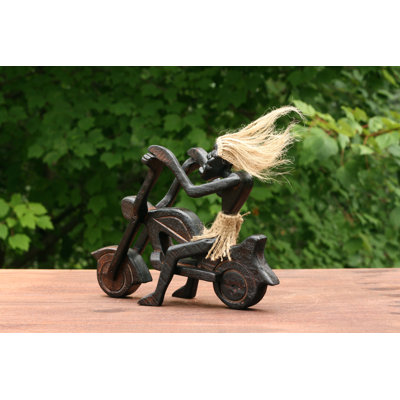 Gemayel Figurines & Sculptures