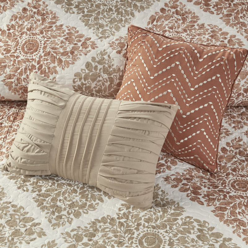 King/ King 6 Piece Quilt - Leaf Print, Brushed Reverse, Decorative Pillows Printed With Throw Pattern, Soft Reversible, Multi