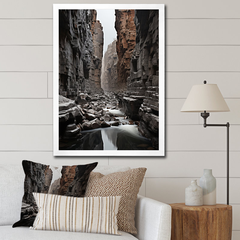 Barara Canyon Eroded Beauty II sur impression sur toile, Cadre photo blanc, H 40 po x l 30 po x P 1,5 po