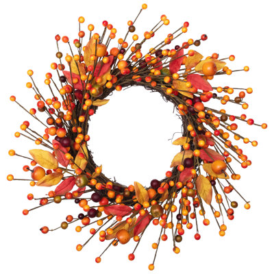 Couronne artificielle de baies et de pommes avec feuillage de brindilles - 18 po non éclairé