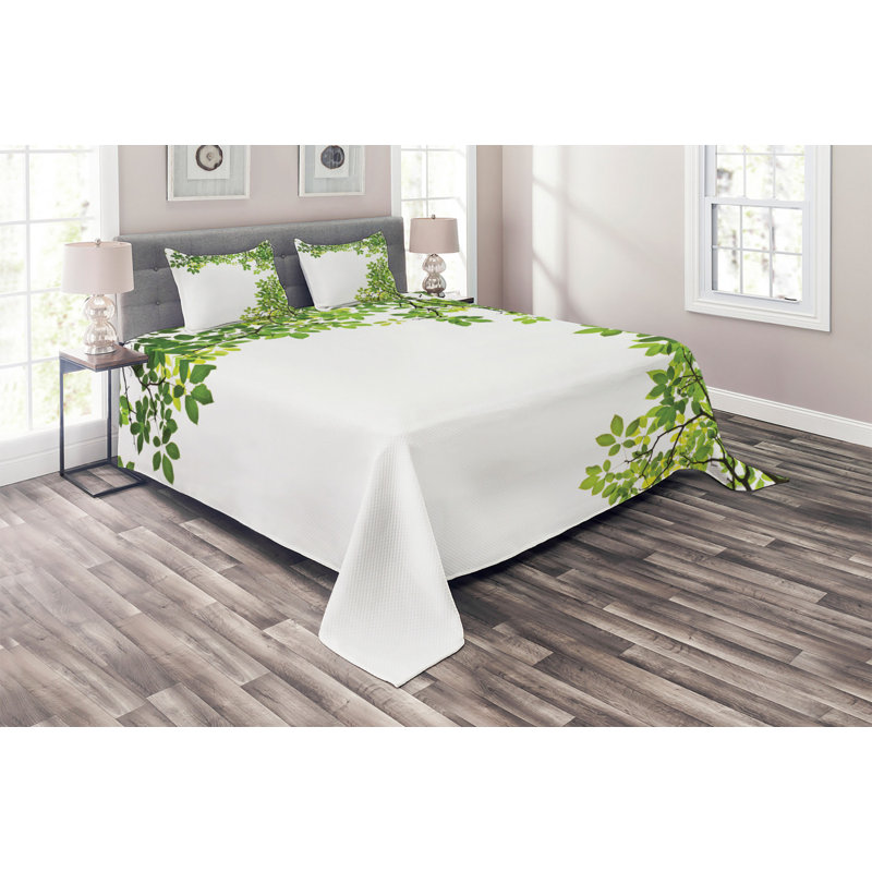 Farmhouse / Country Polyester Floral Coverlet