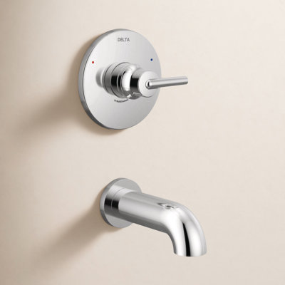 Trinsic Wall-Mounted Tub Filler
