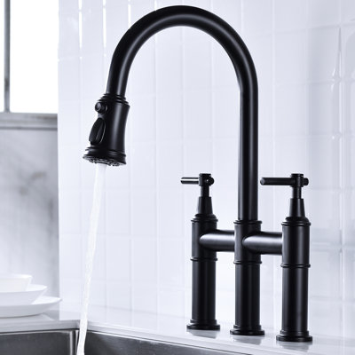 Robinet de cuisine à pont noir mat - Matériaux de qualité pour une durabilité durable Buse rotative à 360 degrés Effet de nettoyage amélioré