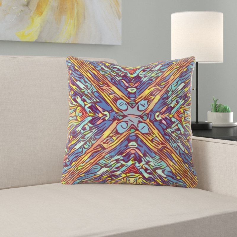 Coussin mosaïque, Intérieur