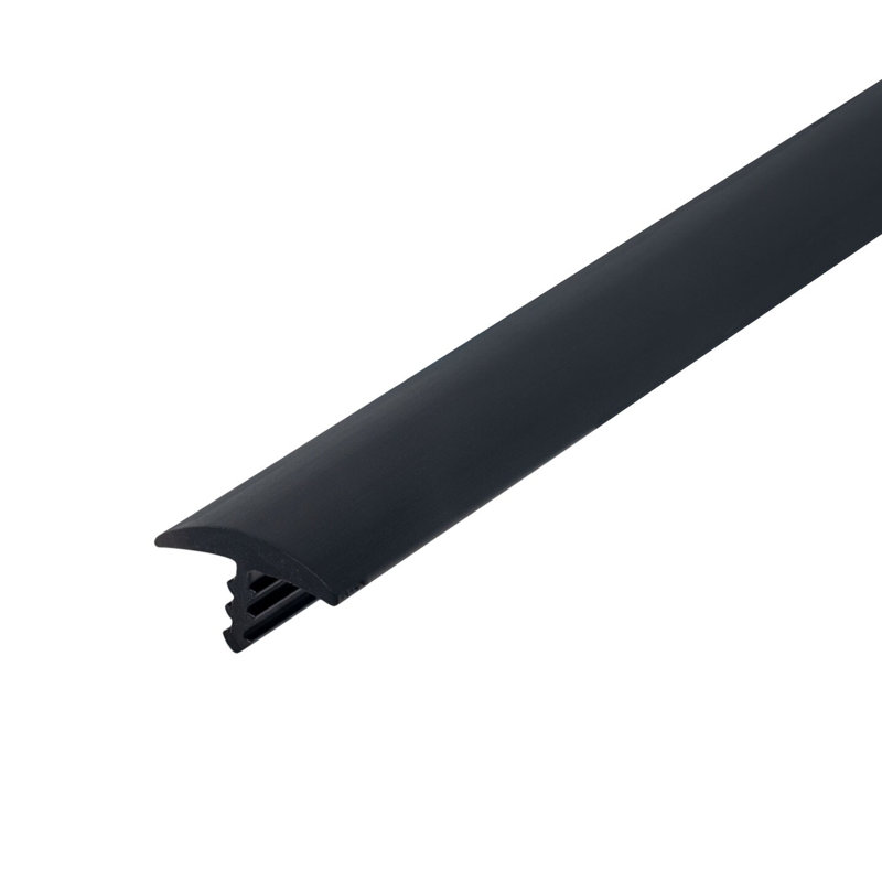 Moulure en T en plastique de 0,28 po d'épaisseur x 0,56 po de largeur x 25 po de longueur, Noir
