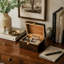 Boîte à souvenirs décorative en bois d'acacia fabriquée à la main 7 po -595104181