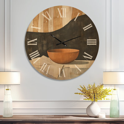 Horloge murale de cuisine brune « Warm Bowl And Linen », imprimée sur bois
