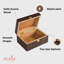 Boîte à souvenirs classique en bois d'acacia de 7 po avec loquet au fini noyer urbain, boîte de rangement décorative moyenne pour bijoux, souvenirs et décoration intérieure-595104181