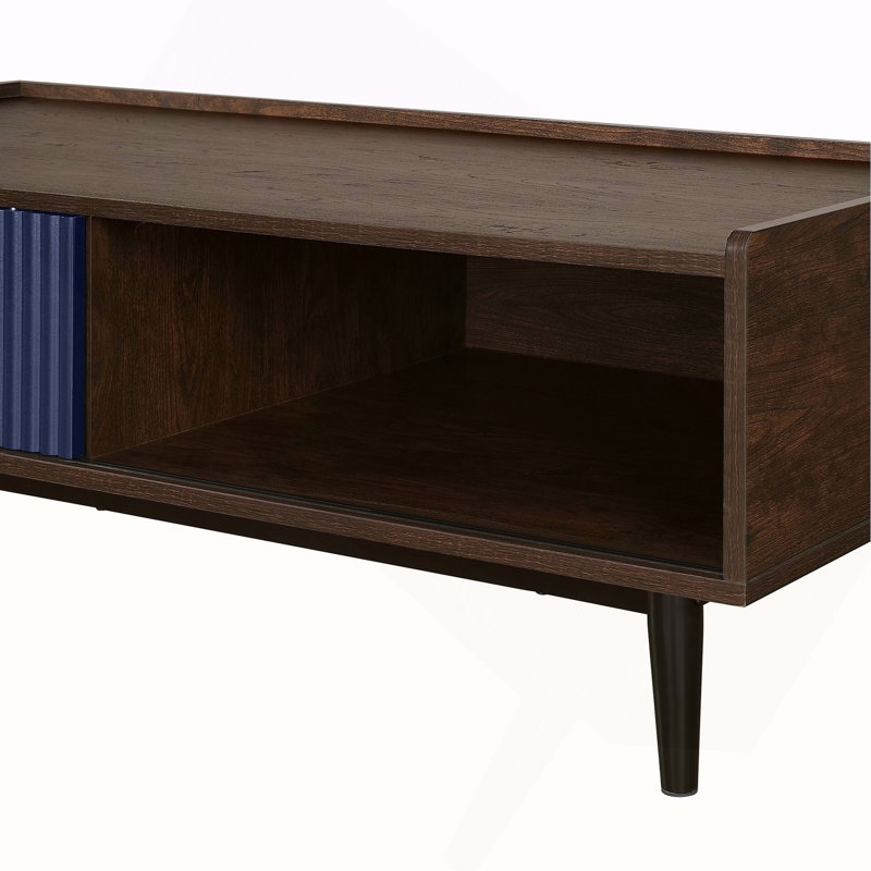Table basse en bleu marine