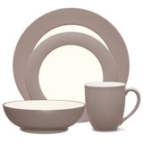 Noritake Colorwave Rim 4-Piece Place Setting, Service for 1