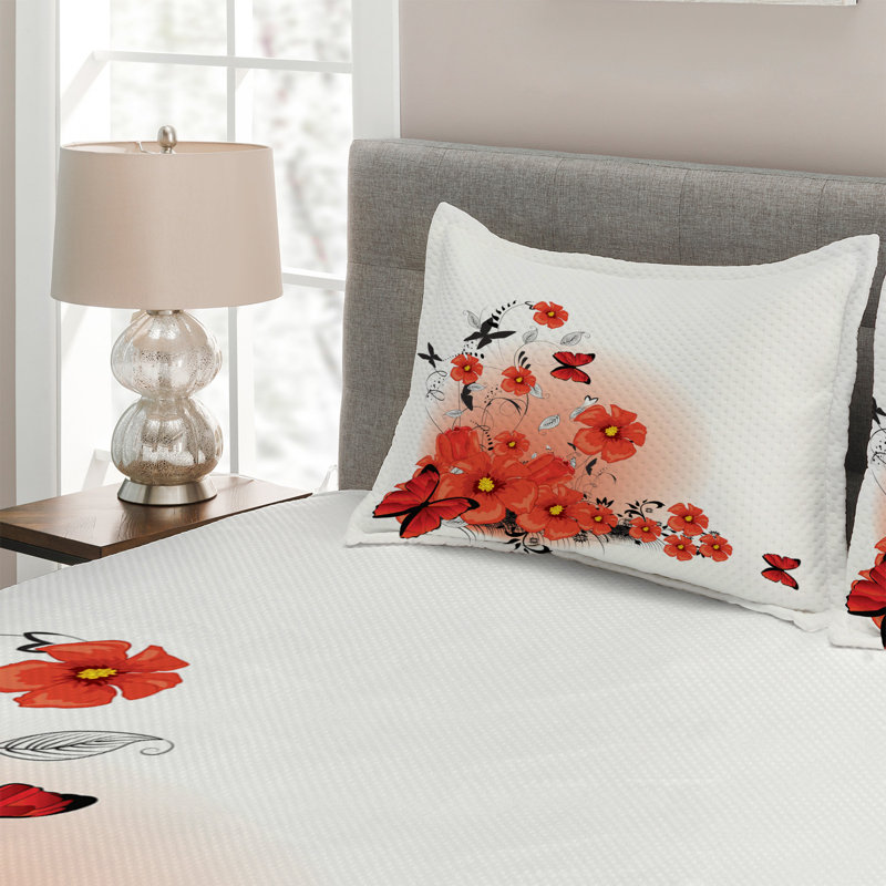 Poppy Farmhouse / Country Floral Coverlet
