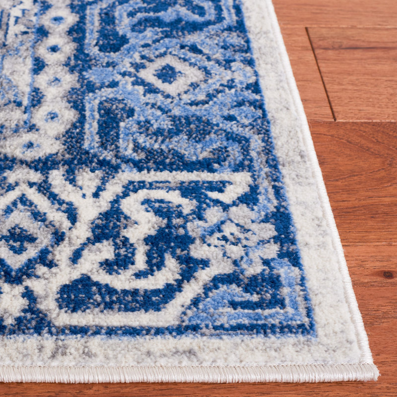 Brentwood Performance Oriental Rug, Round 6'7"