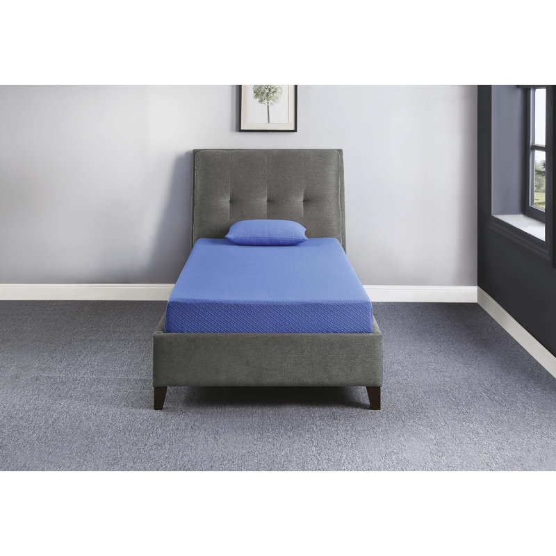 Ensemble de matelas et oreiller de 7 pouces avec matelas en mousse viscoélastique imprégnée de gel et respirant, bleu, matelas dans une boîte