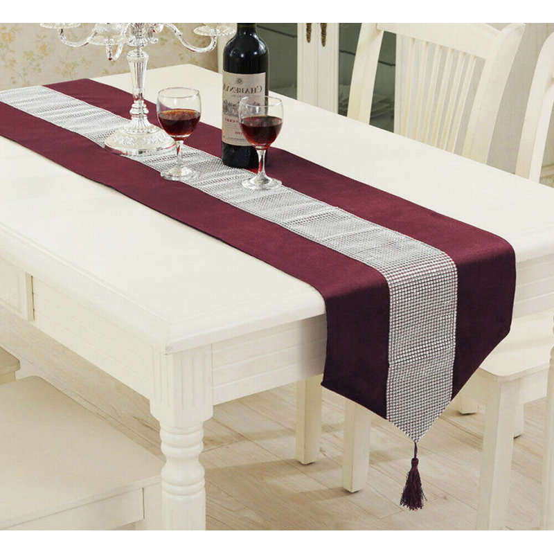 Strouse Modern Table Runner, Wine