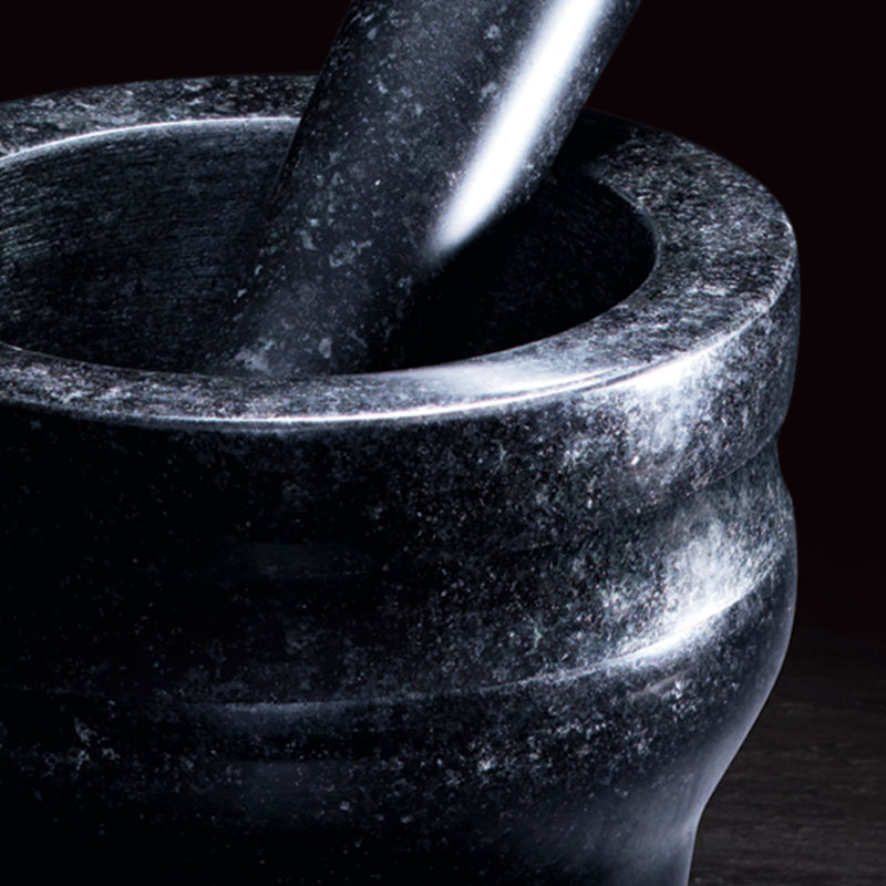 Black Granite 5.5-Inch Mortar and Pestle Set