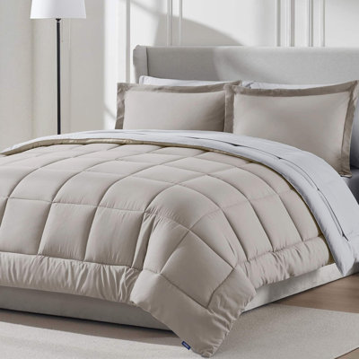 Ensemble d'édredon réversible Bed-in-a-Bag avec draps et oreillers rafraîchissants en mousse à mémoire de forme
