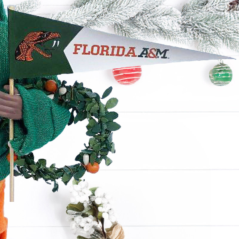NCAA 12 "College Spirit Proud Santa, Famille