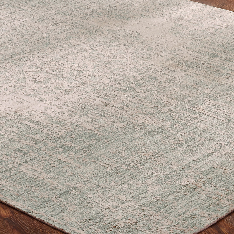 Tapis linéaire texturé vert Gaven Misty, 7 pi 9 po x 9 pi 9 po