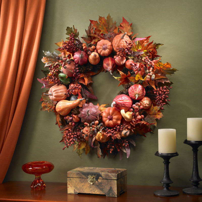 28'' Wreath, 28"