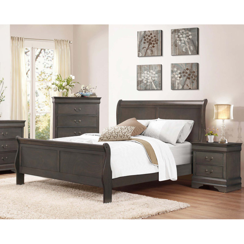 Queen Size Sleigh Bed