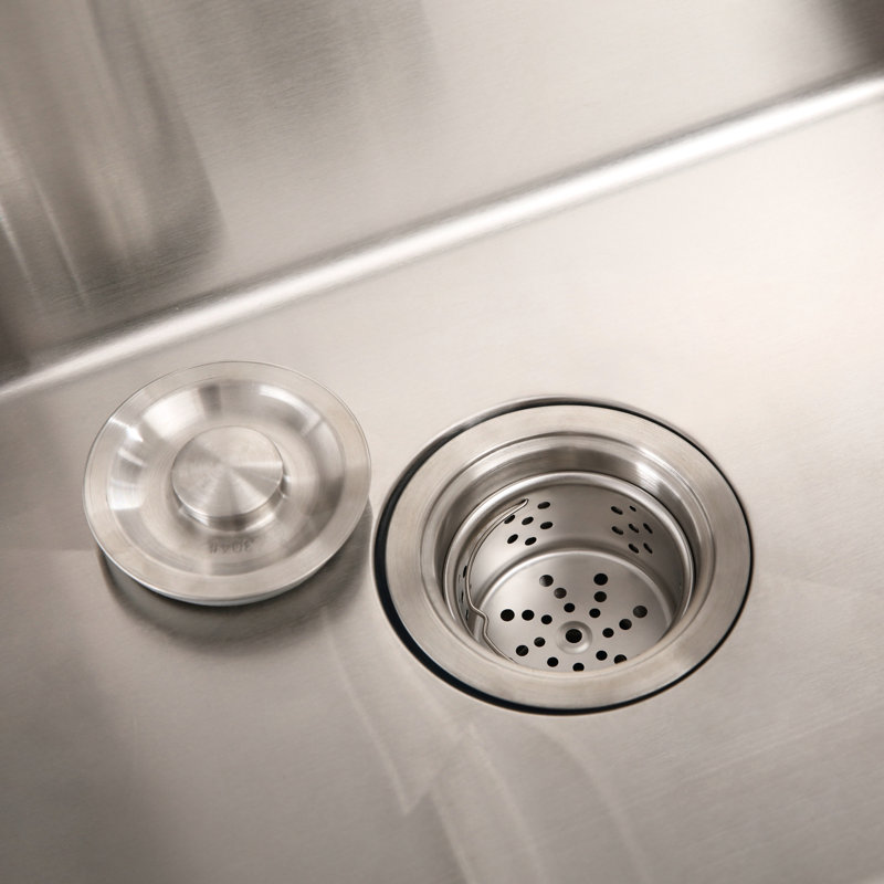 Évier 24 po argent brossé avec robinet en acier inoxydable robuste et tête de drain pour la lessive - 1,5 gallon par minute