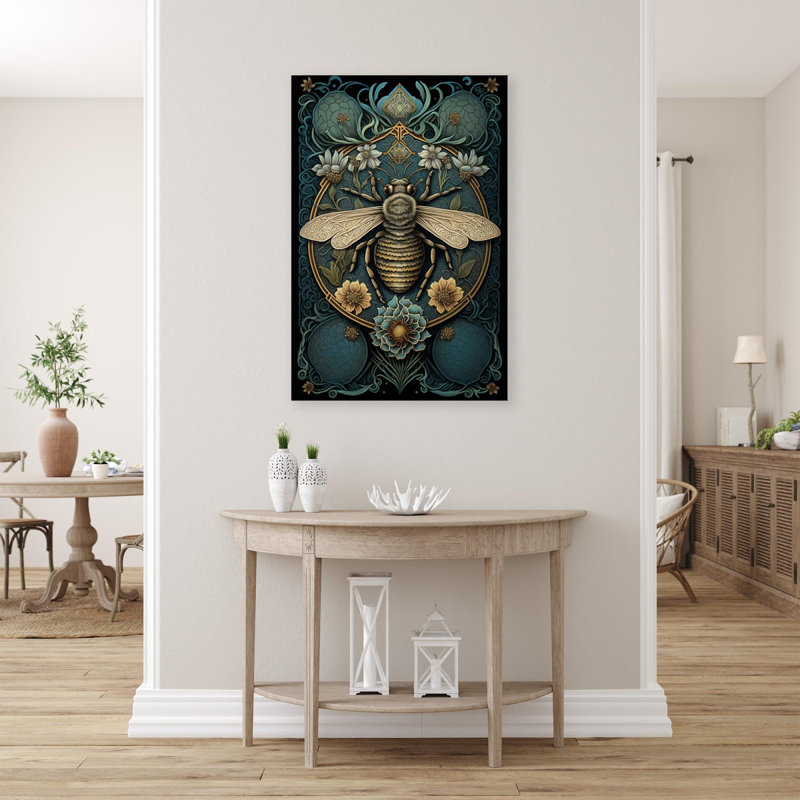 «Lilies and Bee», impression sur toile tendue, H 14 po x l 11 po x P 1,25 po