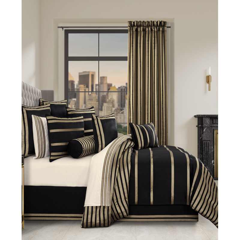 Calvari - Black And Gold Queen 4Pc. Comforter Set, Queen Comforter + 2 Standard Shams