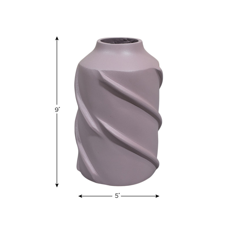 Vase de table en métal Alyiah, Rose clair, H 9 po x l 5 po x P 5 po