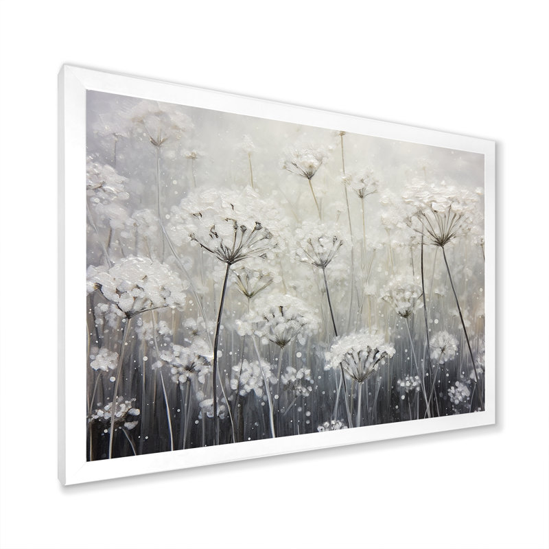 Champ floral opalescent brumeux I, Cadre simple blanc, H 24 po x l 32 po x P 1,5 po