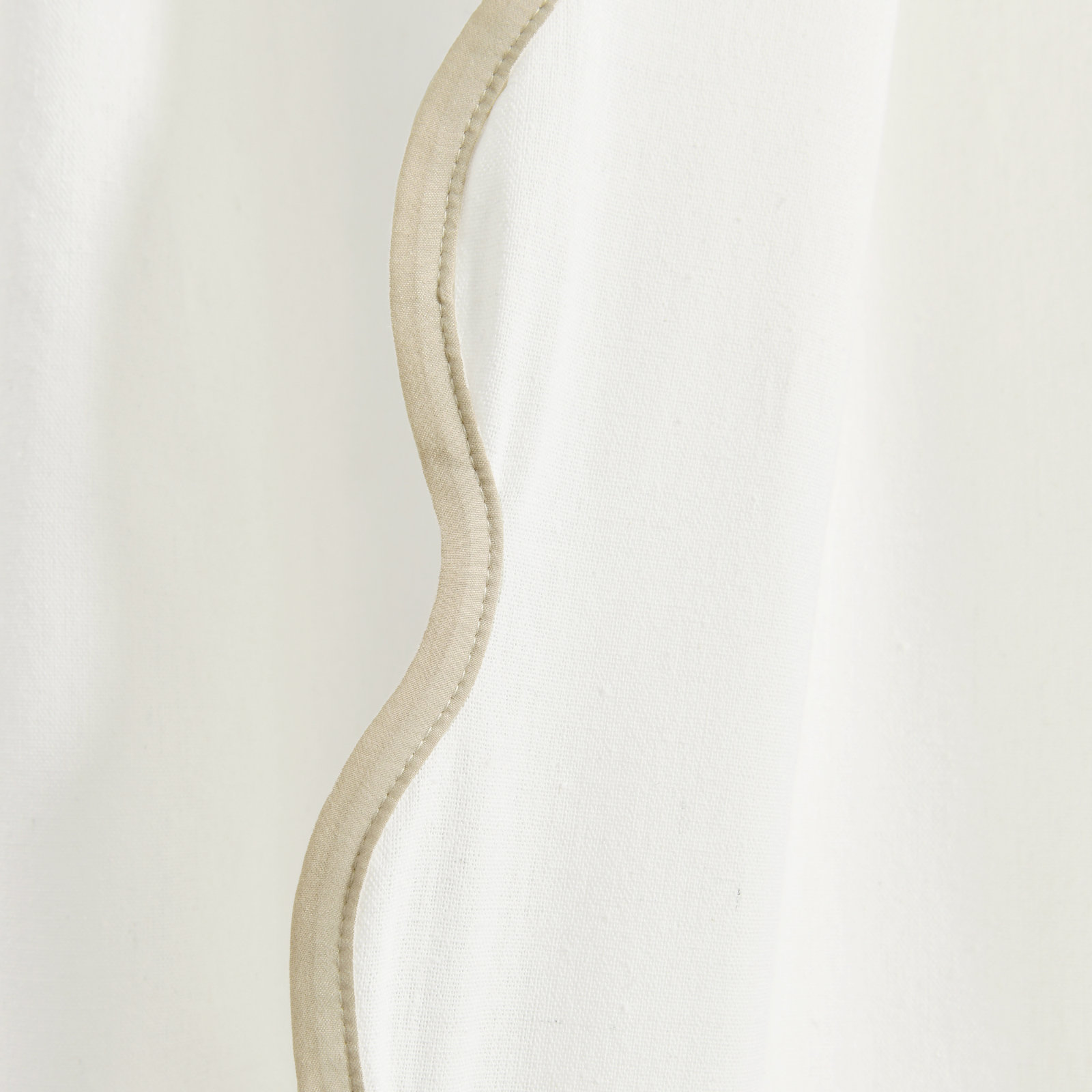 Yolonda Curtain, Neutral/White, 52'' W x 84'' L