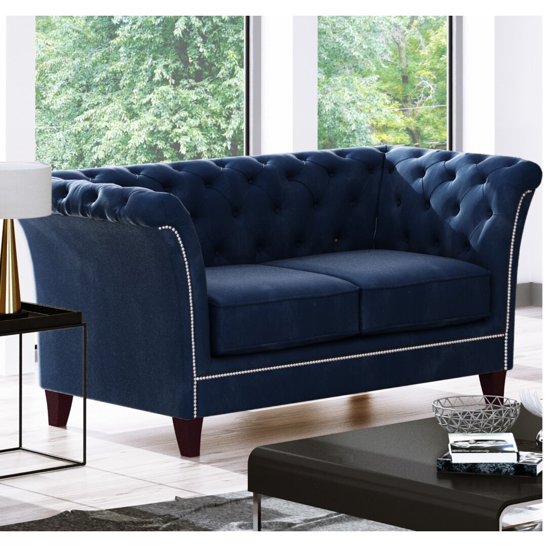 Chesterfield Darlana Sofa 2-Sitzer aus Samt-Stoff mit Holzfüßen