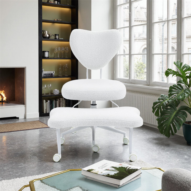 Fauteuil à pieds croisés avec support lombaire et coussin réglable en hauteur, White