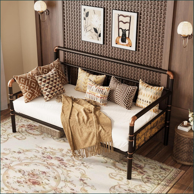 Metal Daybed, Brown