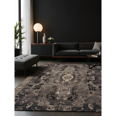 Tapis gris soyeux et moelleux