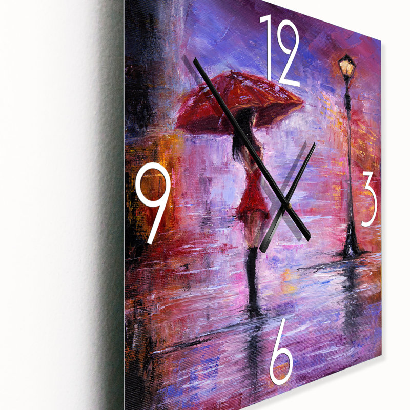 Horloge murale La femme au parapluie marchant sous la pluie I, Grand
