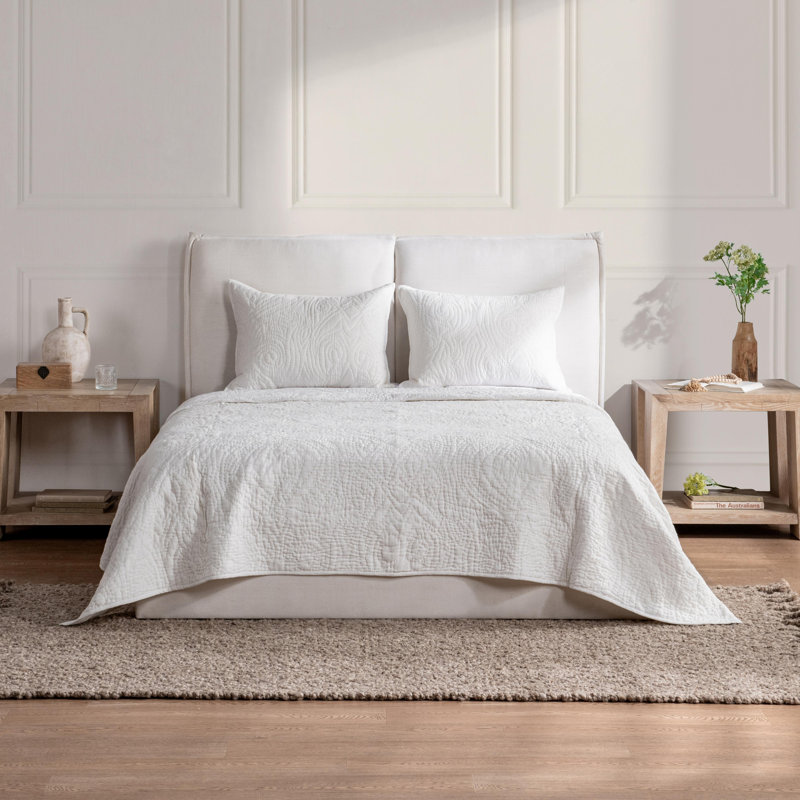 Berkshire Linen Quilt, Queen Quilt + 2 Shams