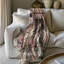 Blush Parisian Bistro - couverture en sherpa 1 pièce de qualité supérieure - reproduction d'art luxueuse-97621084