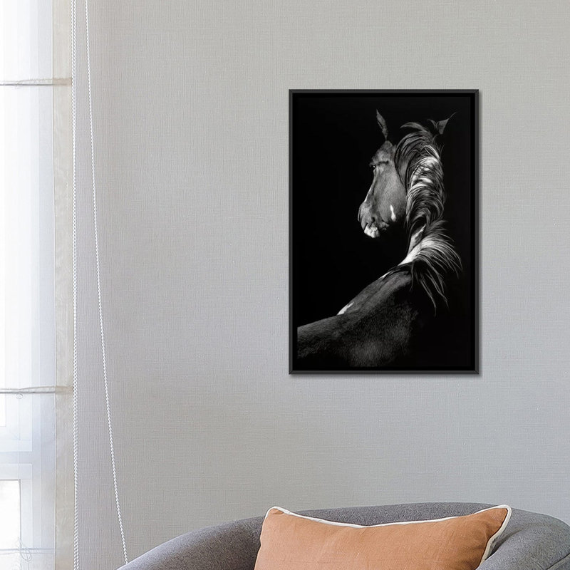 « au dessus », reproduction de photo sur toile, H 26 po x l 18 po x P 1,5 po, Toile avec cadre noir, Pas de tapis
