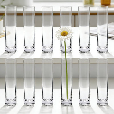 Ensemble de 12 vases cylindriques en verre transparent faits à la main pour des arrangements de fleurs roses simples, des centres de table minimalistes pour une table de mariage, un bureau personnel et un décor de fête