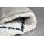 Tapis blanc touffeté géométrique fait main Cquina