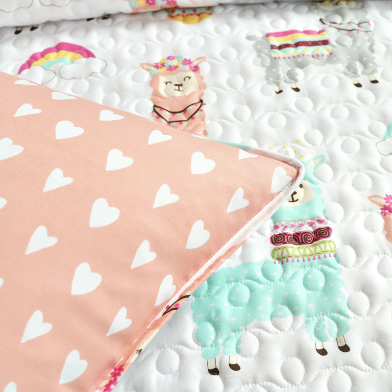 Twin White and Blush Microfiber Reversible Quilt Set