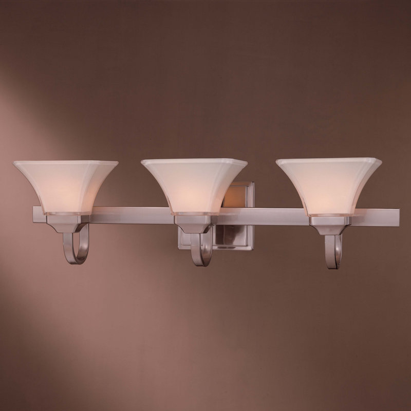 Éclairage de salle de bain à intensité variable à 3 lumières Sachiko, Nickel brossé