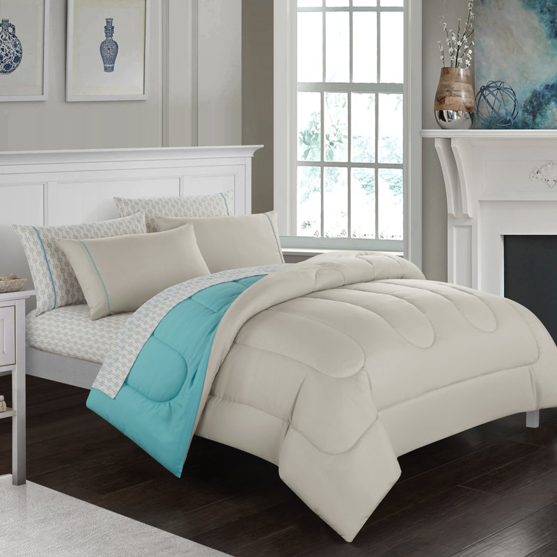Full Teal Blue Down Alternative Reversible Bed in a Bag Set