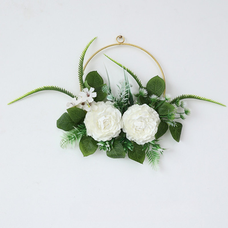 Couronne florale à motif floral avec roses camélia, verdure en plastique