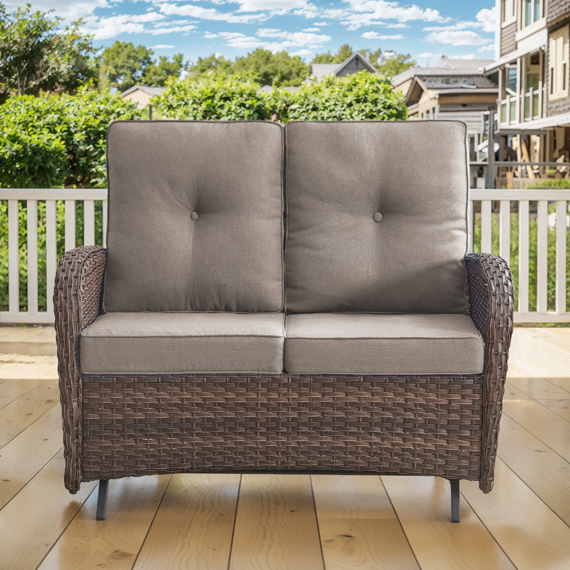 Causeuse de patio Valierius avec coussins résistants à l'eau - expérience de glisse en douceur et conception durable pour la détente dans la cour, le jardin et le balcon